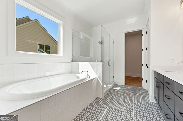 9135 Greenway Court, Gainesville, GA 30506