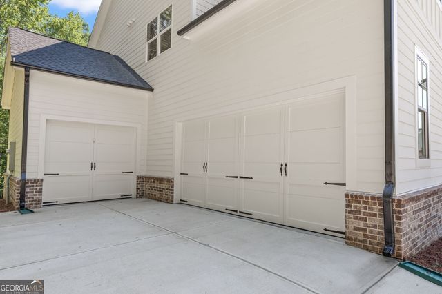 9135 Greenway Court, Gainesville, GA 30506