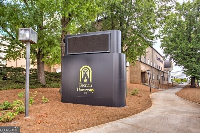 9135 Greenway Court, Gainesville, GA 30506