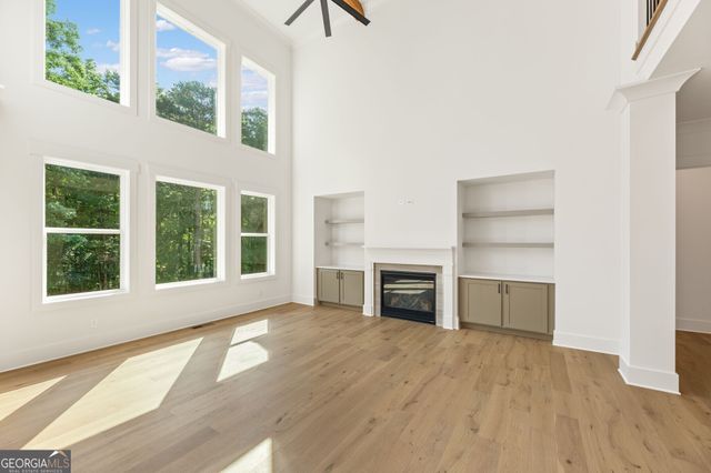 9135 Greenway Court, Gainesville, GA 30506