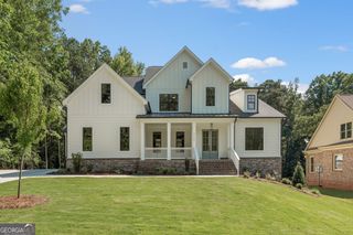 9135 Greenway Court, Gainesville, GA 30506