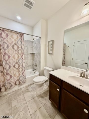 403 Parkview Ln 403, Rockaway Twp., NJ 07866