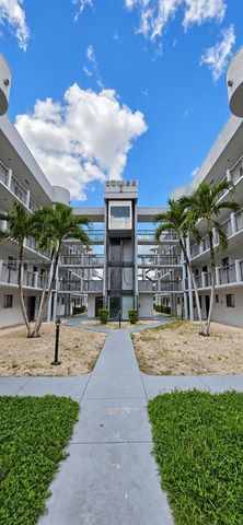 5290 W 21st Court 304, Hialeah, FL 33016