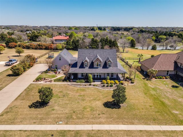 217 Crystal Court, Heath, TX 75032