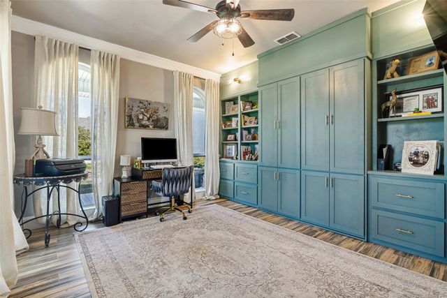 217 Crystal Court, Heath, TX 75032