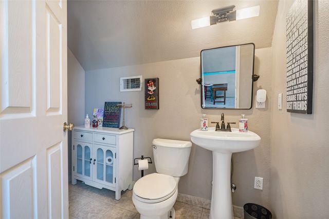 217 Crystal Court, Heath, TX 75032