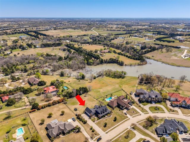 217 Crystal Court, Heath, TX 75032