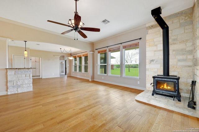 100 Prim Rose, Blanco, TX 78606