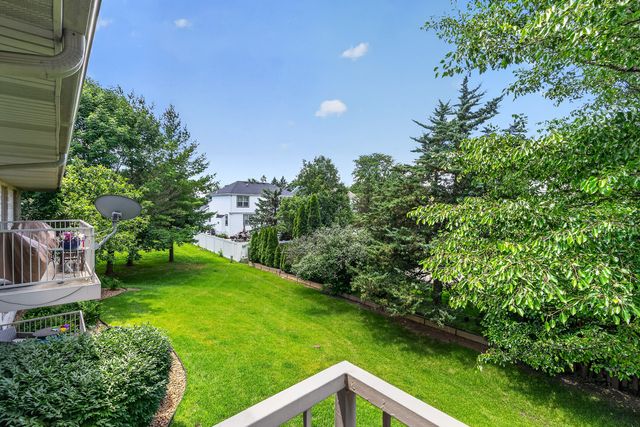 1011 Ashley Court S 2D, Lockport, IL 60441
