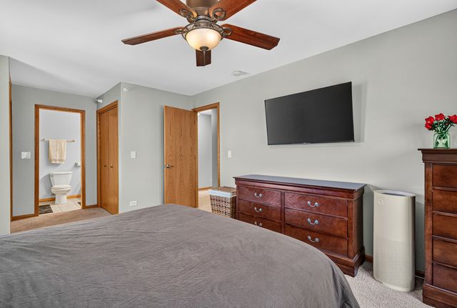 1011 Ashley Court S 2D, Lockport, IL 60441