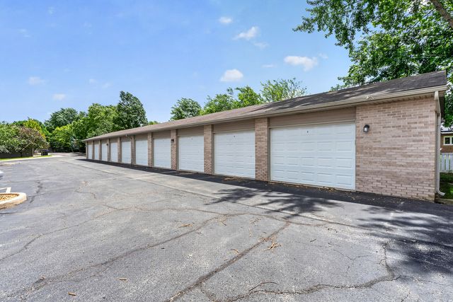 1011 Ashley Court S 2D, Lockport, IL 60441