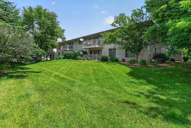 1011 Ashley Court S 2D, Lockport, IL 60441