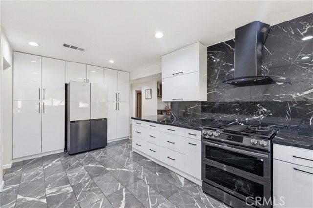 41201 Laidlaw Lane, Palmdale, CA 93551