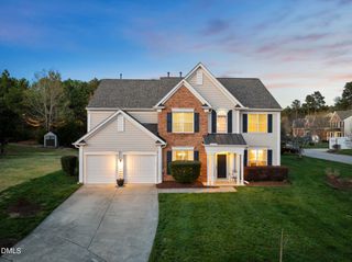 602 Shale Gray Court, Cary, NC 27519