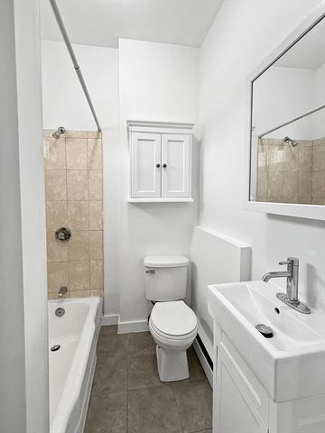 463 Broadway 2, Lawrence, MA 01841