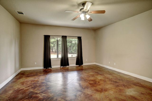 178 S Buckhorn DR, Bastrop, TX 78602