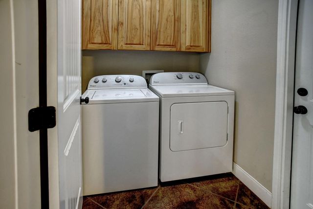 178 S Buckhorn DR, Bastrop, TX 78602