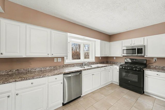 216 Aveline Street, Ypsilanti Twp, MI 48197