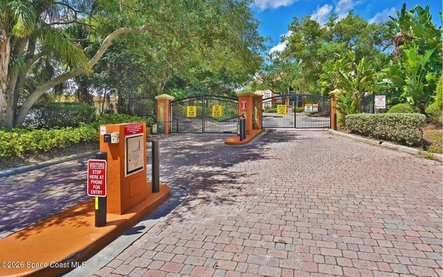 225 S Tropical Trail 803, Merritt Island, FL 32952