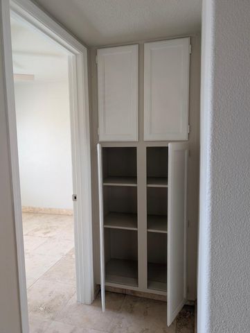 1016 W Manhatton Drive, Tempe, AZ 85282