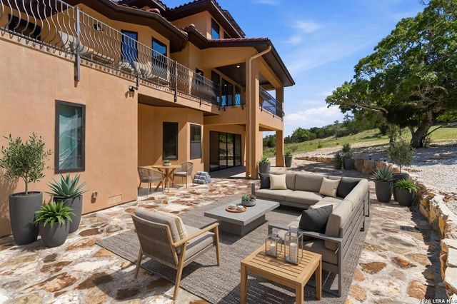 23019 Stallion Ridge, San Antonio, TX 78255