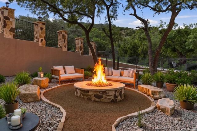 23019 Stallion Ridge, San Antonio, TX 78255