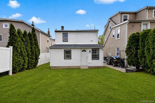 81 Potter Avenue, New Rochelle, NY 10801