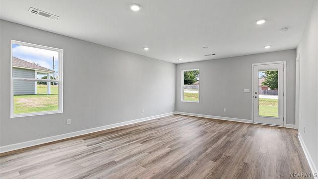 3135 Leo Lane, Montgomery, AL 36116