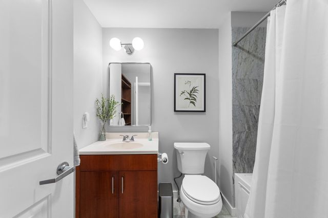 69 Galen St 3, Watertown, MA 02472