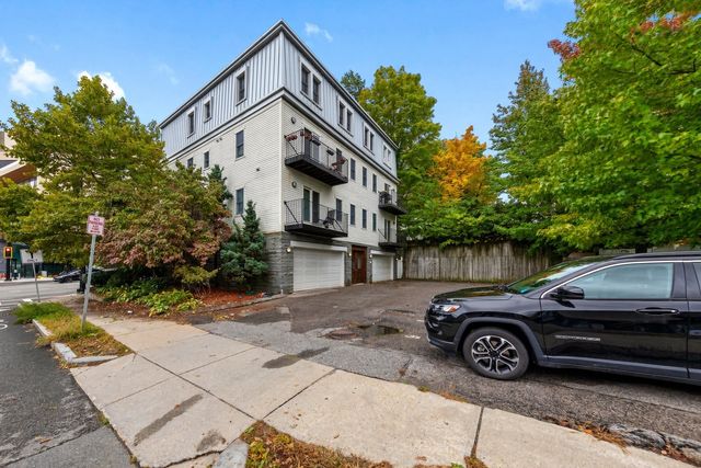 69 Galen St 3, Watertown, MA 02472