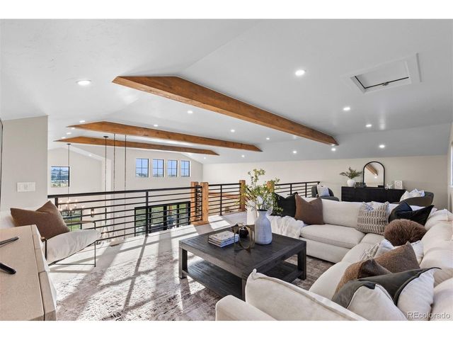 2433 Fox View Trl, Franktown, CO 80116