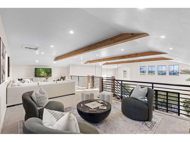 2433 Fox View Trl, Franktown, CO 80116