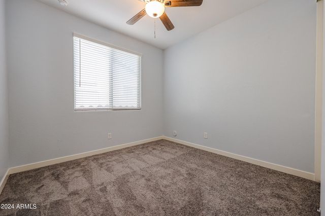 16382 W QUESTA Drive, Surprise, AZ 85387