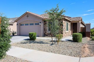 16382 W QUESTA Drive, Surprise, AZ 85387