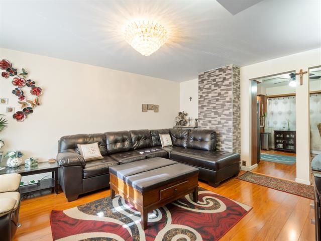 137 PROSPECT AVE, Bayonne, NJ 07002