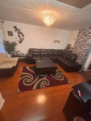137 PROSPECT AVE, Bayonne, NJ 07002