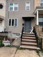 137 PROSPECT AVE, Bayonne, NJ 07002