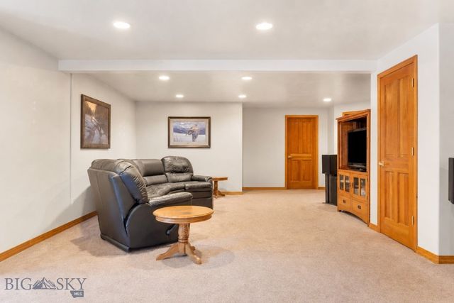 220 Cobb Hill Road, Bozeman, MT 59718