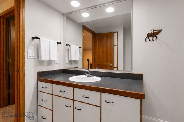 220 Cobb Hill Road, Bozeman, MT 59718