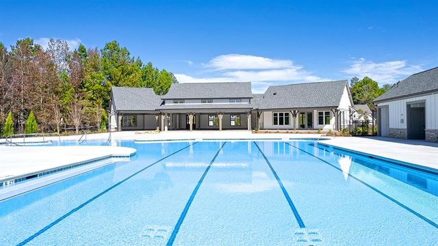 131 Champlain Road, Hoschton, GA 30548