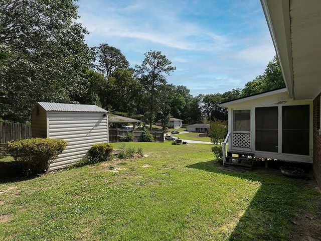 3883 N Pebble Drive, Douglasville, GA 30134