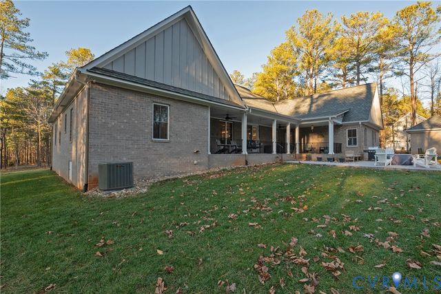 2591 Shaughnessy Rd, Powhatan, VA 23139