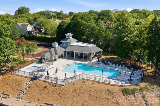 19740 Valiant Way, Cornelius, NC 28031