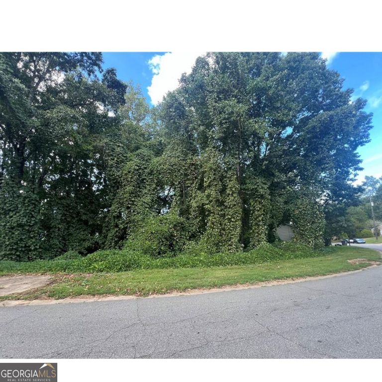 2938 Pebblebrook Drive, Buford, GA 30518