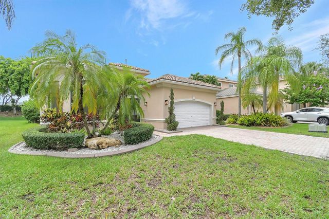 6041 SW 195TH Avenue, Pembroke Pines, FL 33332