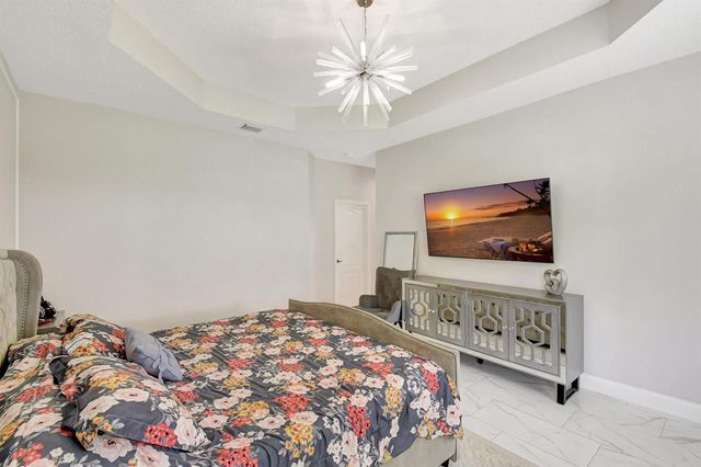 6041 SW 195TH Avenue, Pembroke Pines, FL 33332