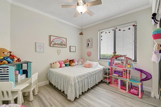 6041 SW 195TH Avenue, Pembroke Pines, FL 33332
