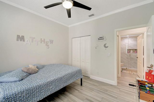 6041 SW 195TH Avenue, Pembroke Pines, FL 33332