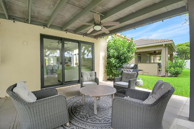 6041 SW 195TH Avenue, Pembroke Pines, FL 33332
