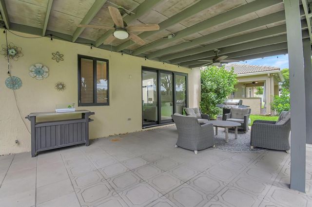 6041 SW 195TH Avenue, Pembroke Pines, FL 33332